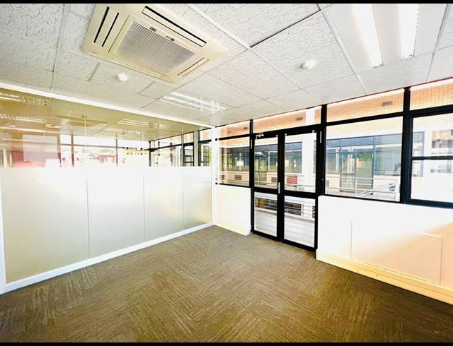 1,914M² BUSINESS CENTRE TO LET IN NELSPRUIT CENTRAL